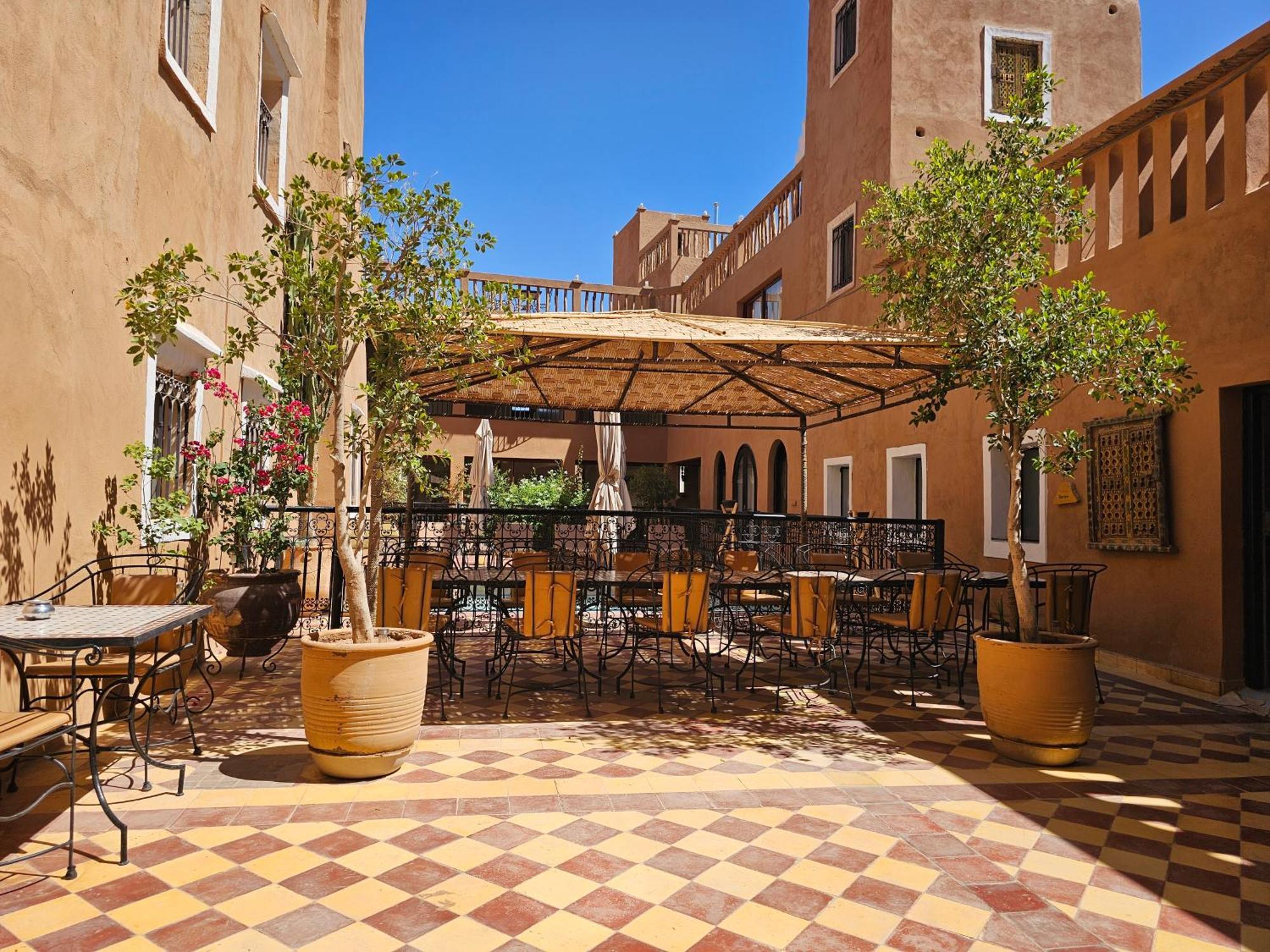 Kasbah La Cigogne Bed & Breakfast Ait Benhaddou Exterior photo