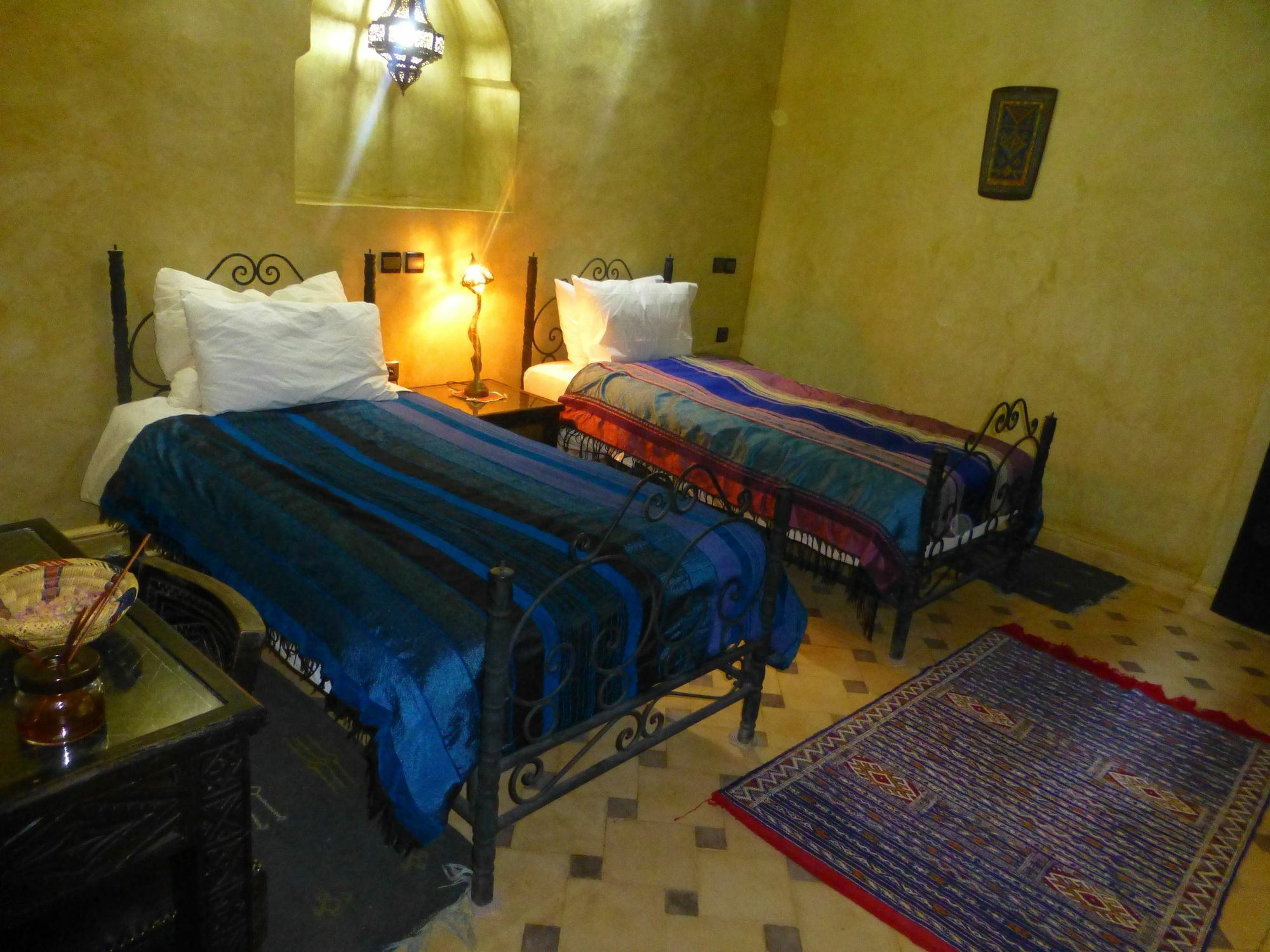 Kasbah La Cigogne Bed & Breakfast Ait Benhaddou Exterior photo